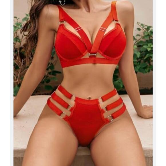 Strappy Bandage Underwire O Ring Harness Lingerie Underwire Bra Size Small - Picture 1 of 8